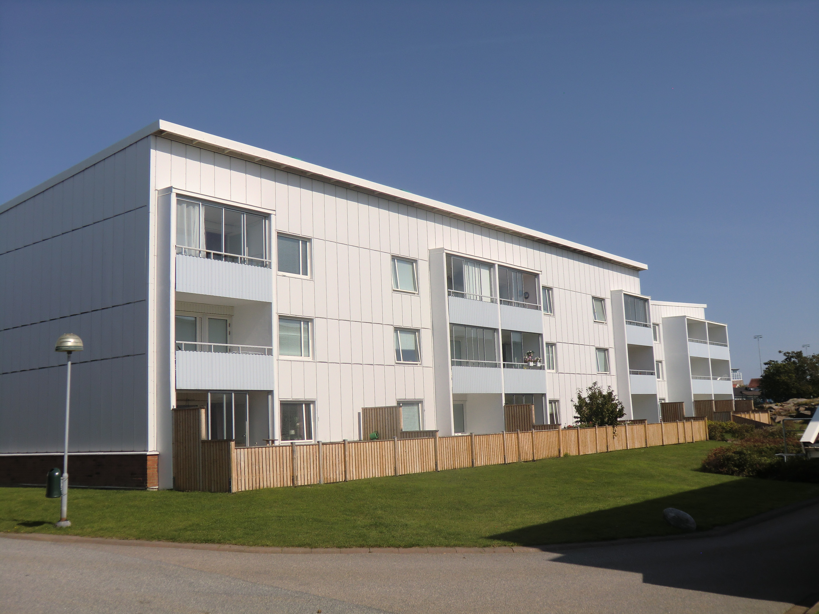 Badhusberget 12 B, 453 32, LYSEKIL 2