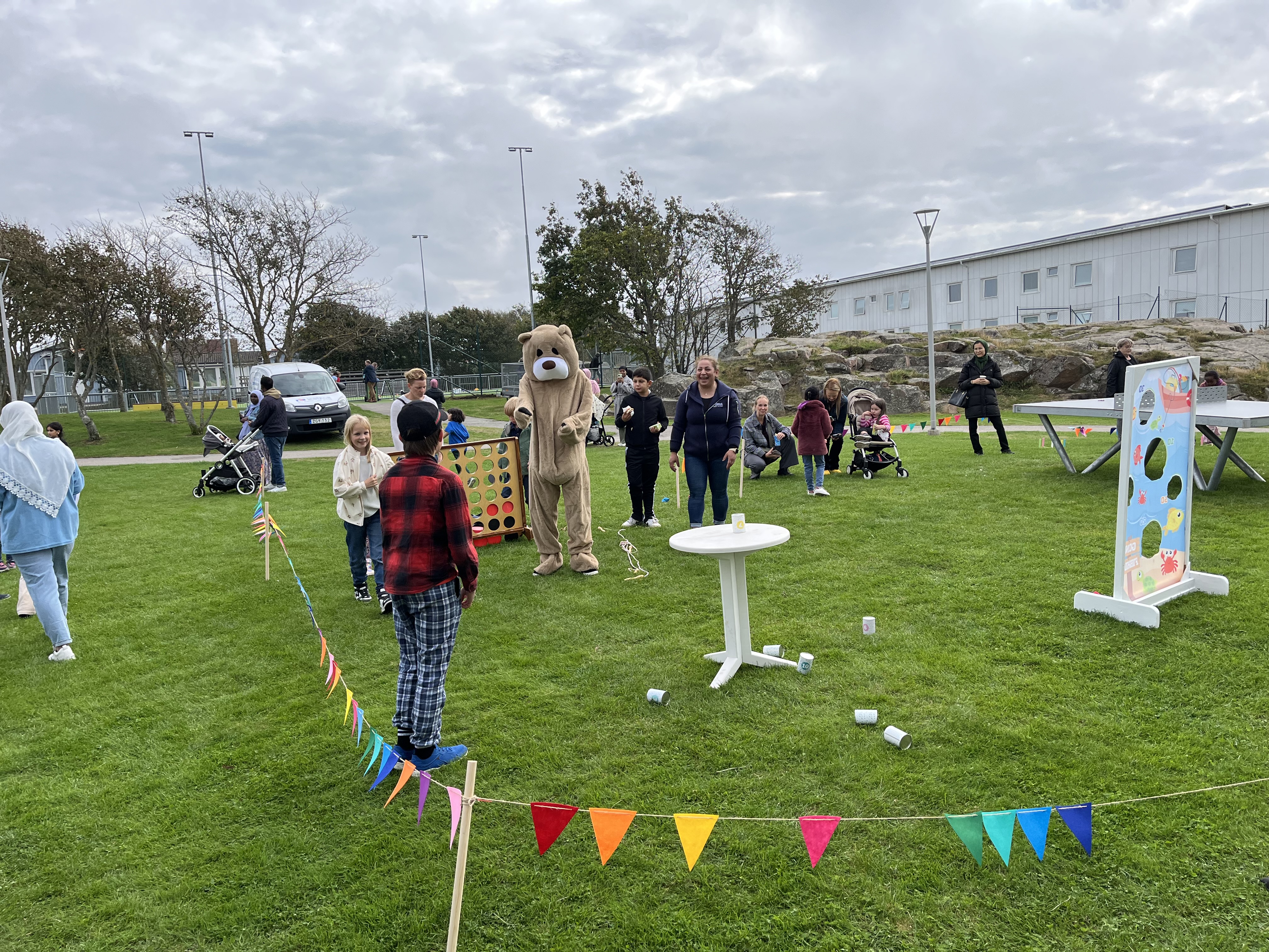 Nallen går omkring på aktivitetsytan